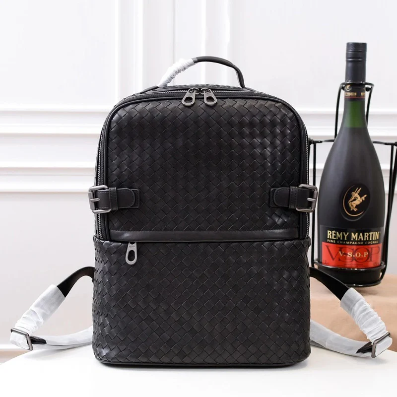 Рюкзак мужской из натуральной воловьей кожи, плетеный вместительный Модный повседневный дорожный ранец, роскошная дизайнерская сумка для ...
Рюкзак мужской из натуральной воловьей кожи, плетеный вместительный Модный повседневный дорожный ранец, роскошная дизайнерская сумка для ...