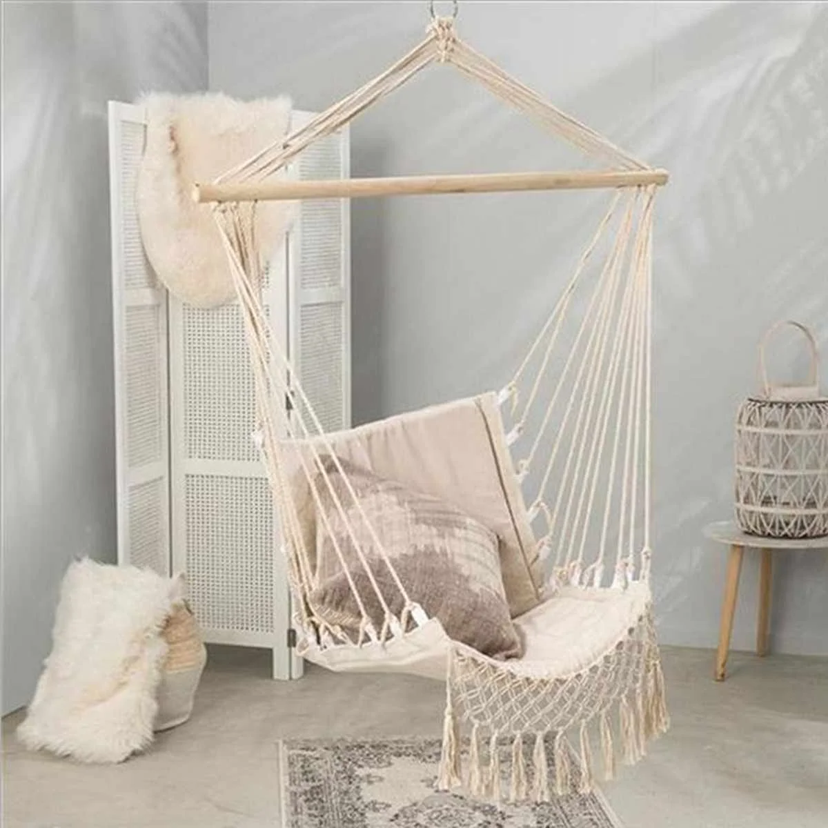 Outdoor Nordic Interior Hammock Chair Home Garden Swing Tassel Hanging Hammock Furniture Indoor Dormitory Chair with Wooden Rod
Outdoor Nordic Interior Hammock Chair Home Garden Swing Tassel Hanging Hammock Furniture Indoor Dormitory Chair with Wooden Rod