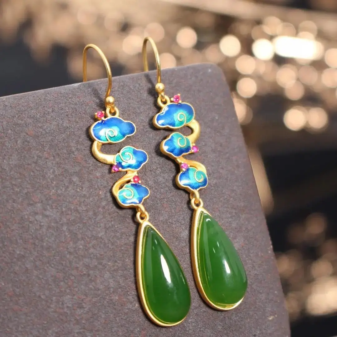 Natural Hetian Jade Water Drop Earrings Female Sterling Silver Eardrops Classical Chinese Style Han Costume Retro Atmospheric Bu
Natural Hetian Jade Water Drop Earrings Female Sterling Silver Eardrops Classical Chinese Style Han Costume Retro Atmospheric Bu