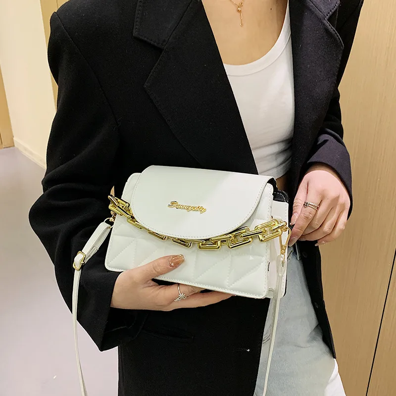 Women's Bag 2021 Flowing Diamond Chain Tote Bag Small Fresh One Shoulder Slanted Bag
Women's Bag 2021 Flowing Diamond Chain Tote Bag Small Fresh One Shoulder Slanted Bag