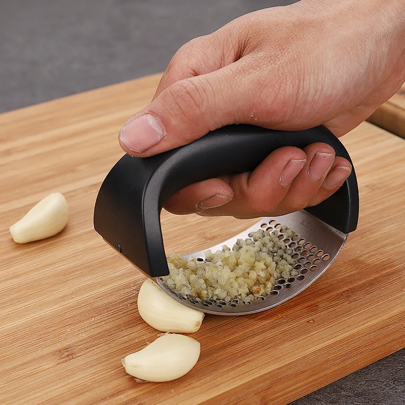 Stainless Steel Garlic Slicer Kitchen Garlic Press Rocker Multi-function Manual Press Kitchen Tools Curve Fruit Vegetable Tool
Stainless Steel Garlic Slicer Kitchen Garlic Press Rocker Multi-function Manual Press Kitchen Tools Curve Fruit Vegetable Tool