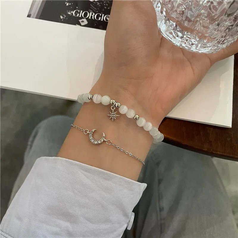 Xingyue bracelet female new tide INS hand ornaments can be stacked with bracelet bracelet
Xingyue bracelet female new tide INS hand ornaments can be stacked with bracelet bracelet