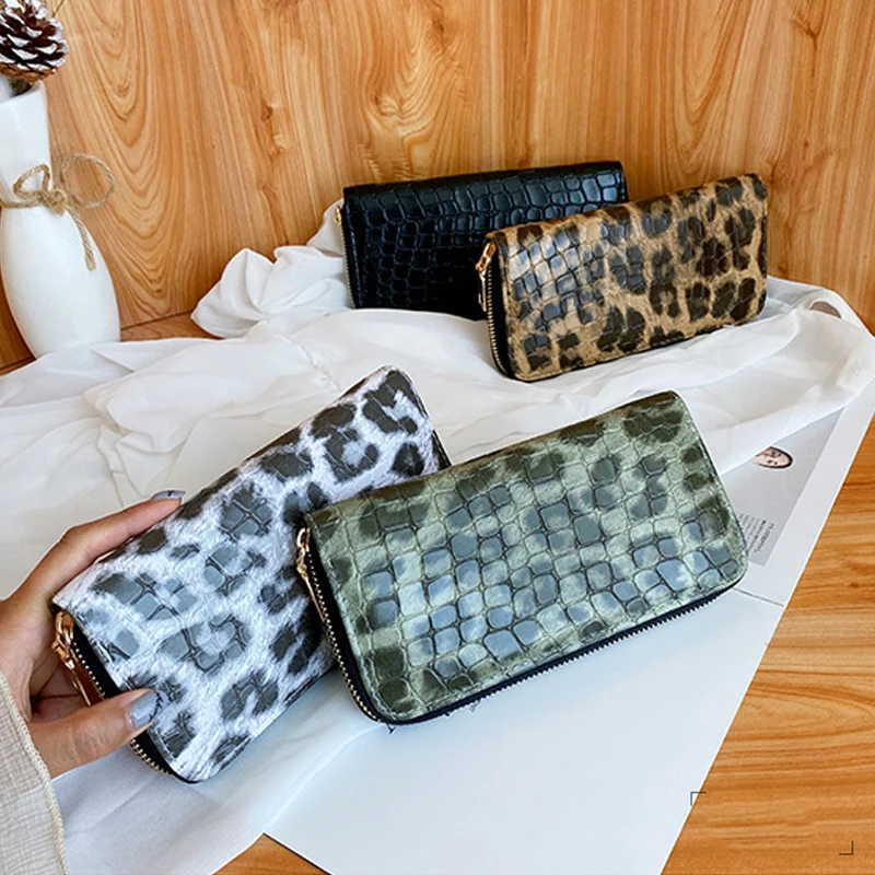Leather Ladies Wallet Women Vintage Leopard Prints Snake Wallet Coin Purse For Girls Clutch Bag Card Holder кошелек женский 
Leather Ladies Wallet Women Vintage Leopard Prints Snake Wallet Coin Purse For Girls Clutch Bag Card Holder кошелек женский