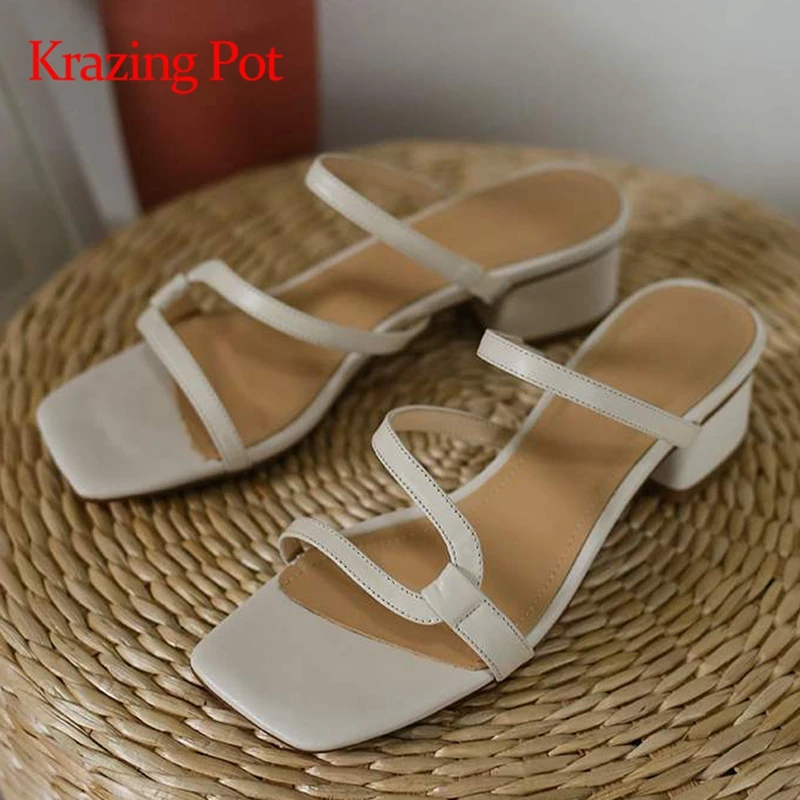 Krazing pot new square toe med heels flip flop daily wear young lady simple style streetwear gentlewomen mules sandals women L32
Krazing pot new square toe med heels flip flop daily wear young lady simple style streetwear gentlewomen mules sandals women L32