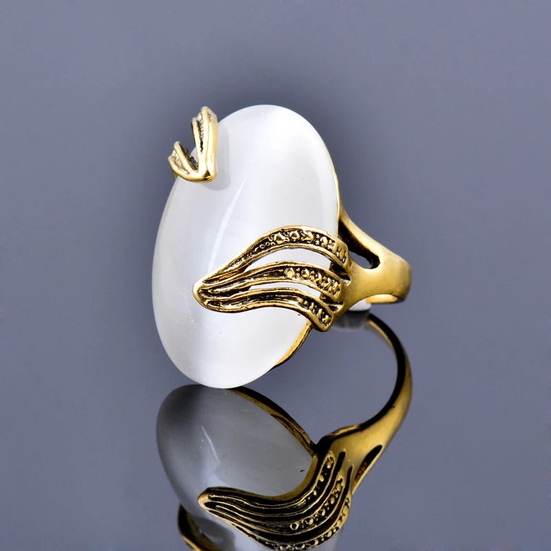 LEEKER Vintage Women Solid Big Oval Opal Finger Rings Female Antique Silver Color Party Jewelry Accessories 621 LK10
LEEKER Vintage Women Solid Big Oval Opal Finger Rings Female Antique Silver Color Party Jewelry Accessories 621 LK10