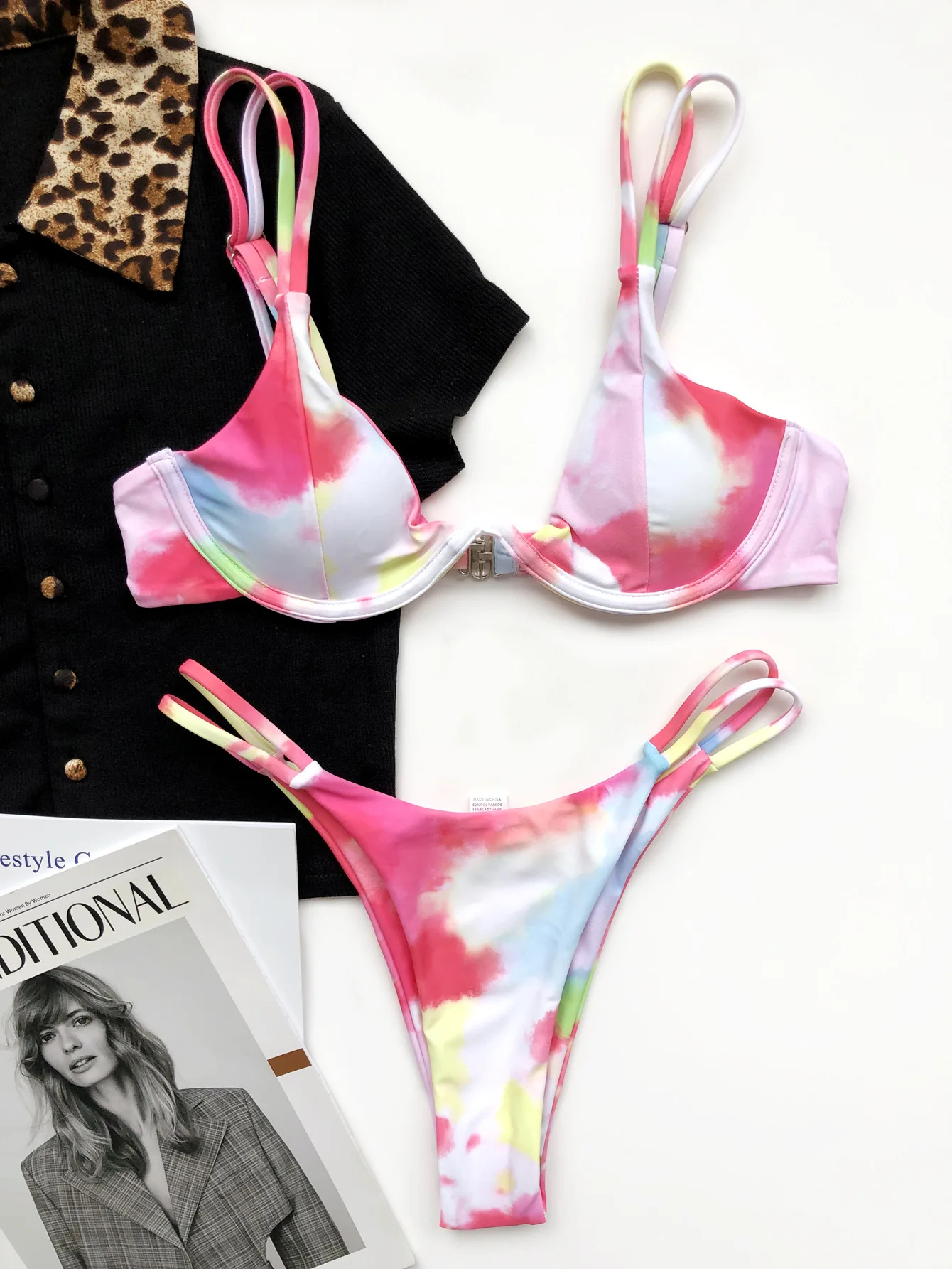 AIUJXK Tie Dye Print Bikini 2021 Underwire Push Up Bikinis Set Women Two Piece Swimsuit Thong Sexy Swimwear Beach Bathing Suit
AIUJXK Tie Dye Print Bikini 2021 Underwire Push Up Bikinis Set Women Two Piece Swimsuit Thong Sexy Swimwear Beach Bathing Suit