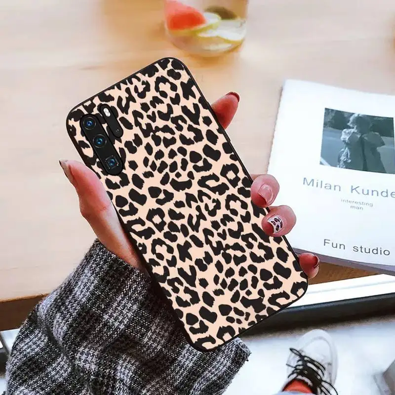 Ottwn Leopard Print Pattern Phone Case For Huawei honor Mate mate P 10 9X 10i 20 30 40 y7 pro p smart 2019 lite 
Ottwn Leopard Print Pattern Phone Case For Huawei honor Mate mate P 10 9X 10i 20 30 40 y7 pro p smart 2019 lite