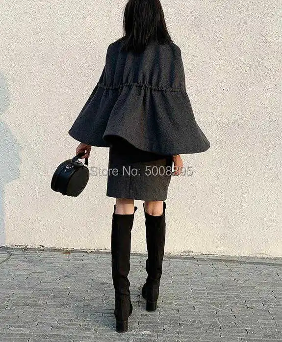 Grey Black Wool Blend cape coat with Drawstring Round Neck Short Coat 2021 Autumn Winter
Grey Black Wool Blend cape coat with Drawstring Round Neck Short Coat 2021 Autumn Winter