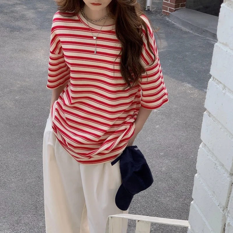 T-shirt Korean Striped Short-sleeved T-shirt Lazy Wind Hit Color Top Summer New Loose Wild Striped Women's Top
T-shirt Korean Striped Short-sleeved T-shirt Lazy Wind Hit Color Top Summer New Loose Wild Striped Women's Top