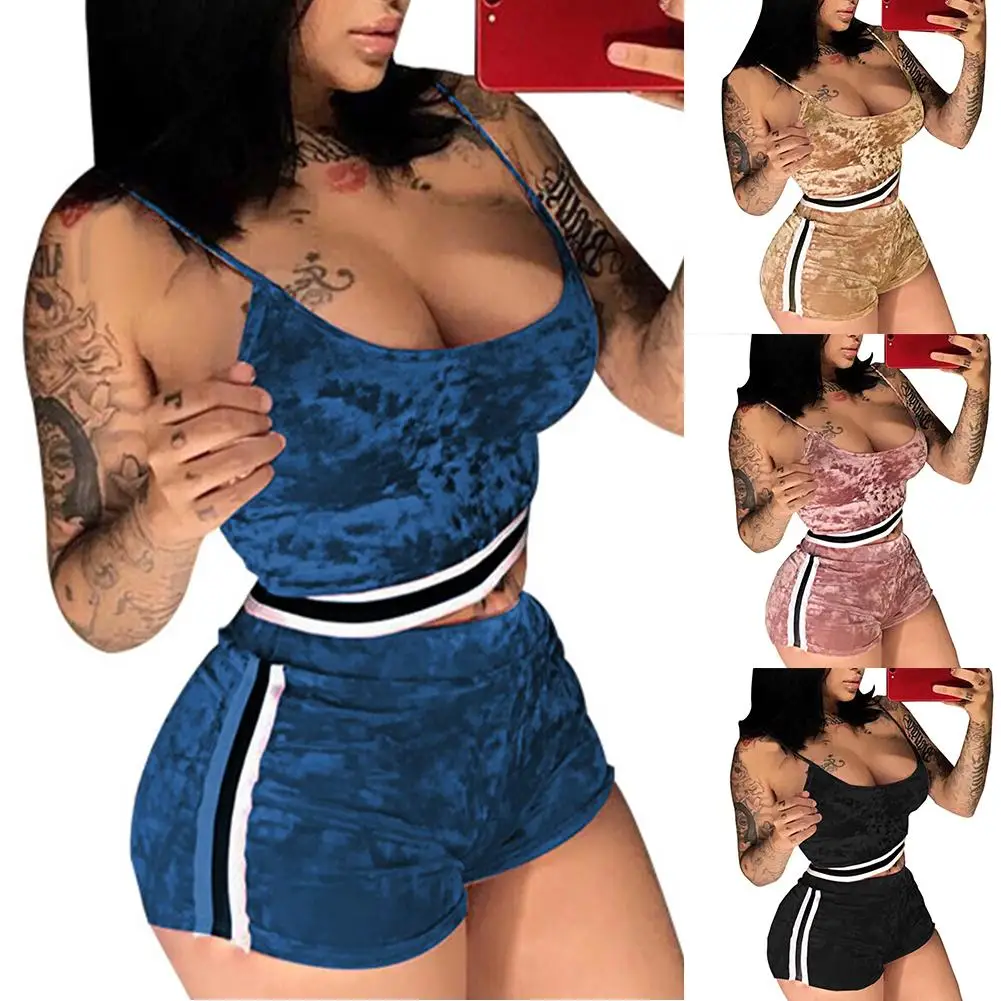 Women Stylish Velvet Outfits Cropped Spaghetti Straps Camisole Micro Shorts
Women Stylish Velvet Outfits Cropped Spaghetti Straps Camisole Micro Shorts