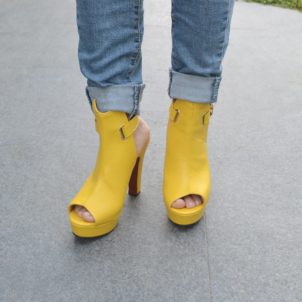 35-43 yards 2020 summer new breathable female high heels fish mouth high heel boots women's shoes comfortable women's sandals 
35-43 yards 2020 summer new breathable female high heels fish mouth high heel boots women's shoes comfortable women's sandals