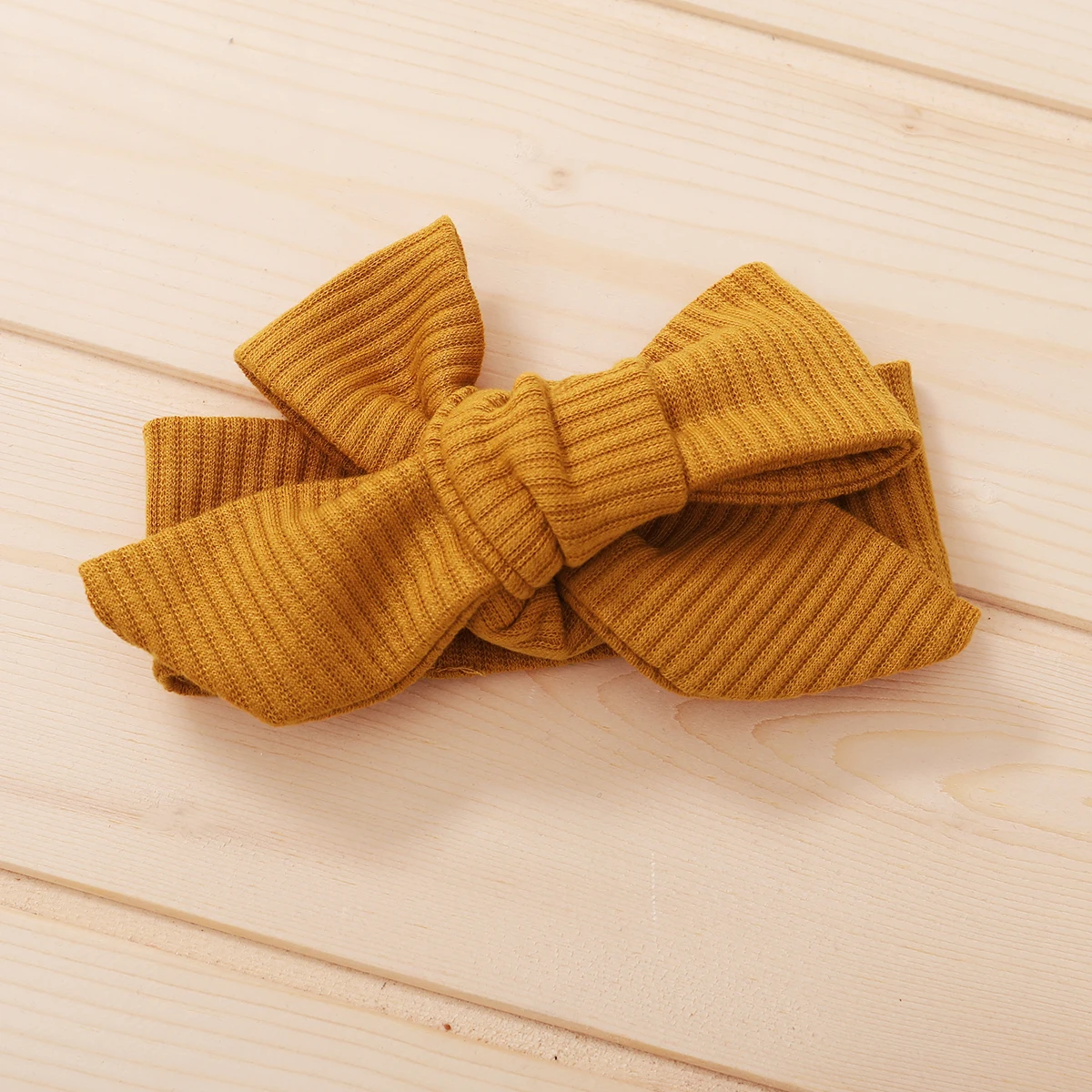 Newborn Baby Girls 3 Pcs Outfits Suits Long Sleeve Leopard Romper Top + Ruffle Long Pant + Bow Headband Clothes for Spring Fall 
Newborn Baby Girls 3 Pcs Outfits Suits Long Sleeve Leopard Romper Top + Ruffle Long Pant + Bow Headband Clothes for Spring Fall