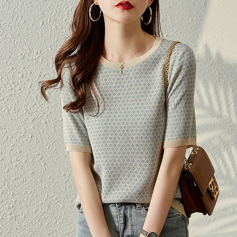 PLAMTEE Short-Sleeved Blouse Women's Summer New Style Print Elegant Contrast Color And Thin Outer Wear Base Pullover Sweater
PLAMTEE Short-Sleeved Blouse Women's Summer New Style Print Elegant Contrast Color And Thin Outer Wear Base Pullover Sweater