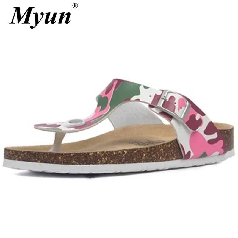 Пляжные пробковые шлепанцы с металлической пряжкой для мужчин и женщин, уличные Повседневные тапочки, сандалии унисекс на платформе с прин...
Пляжные пробковые шлепанцы с металлической пряжкой для мужчин и женщин, уличные Повседневные тапочки, сандалии унисекс на платформе с прин...