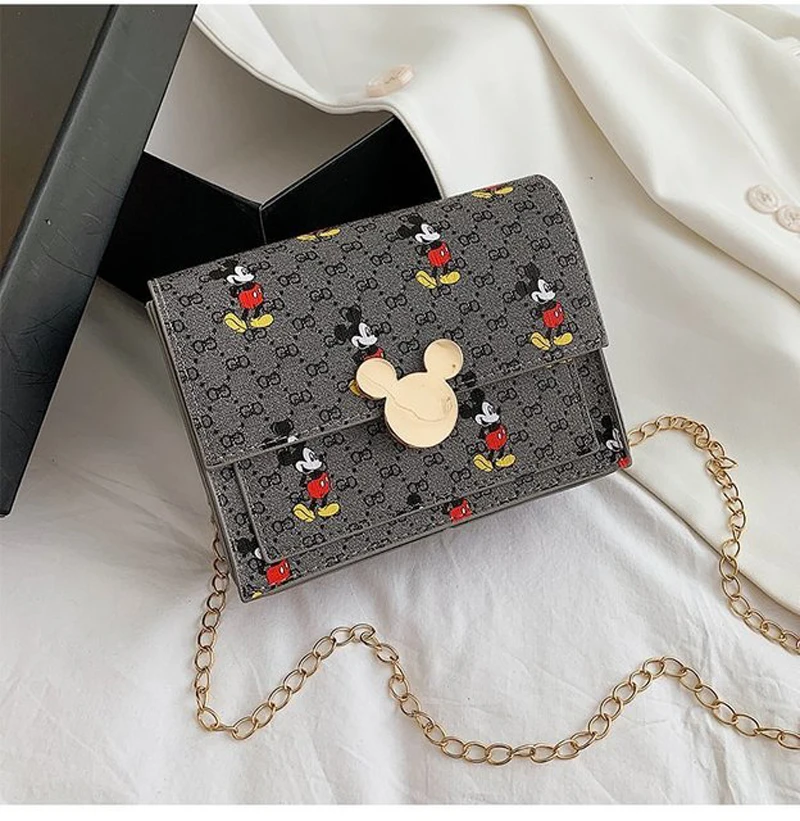 Mickey Mouse Retro Shoulder Small Square Bag Fashion Shoulder Chain Messenger Bag Cartoon Printed Women cosmetic bags beauty bag
Mickey Mouse Retro Shoulder Small Square Bag Fashion Shoulder Chain Messenger Bag Cartoon Printed Women cosmetic bags beauty bag