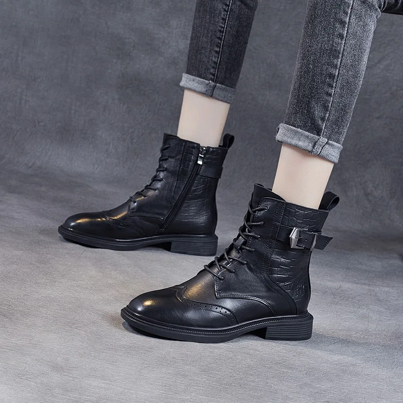 Boots Fashion Women Large Brand Women Shoes Winter Rubber Women Shoe Luxury Round Woman Shoes Footwear Casual Shoes 
Boots Fashion Women Large Brand Women Shoes Winter Rubber Women Shoe Luxury Round Woman Shoes Footwear Casual Shoes