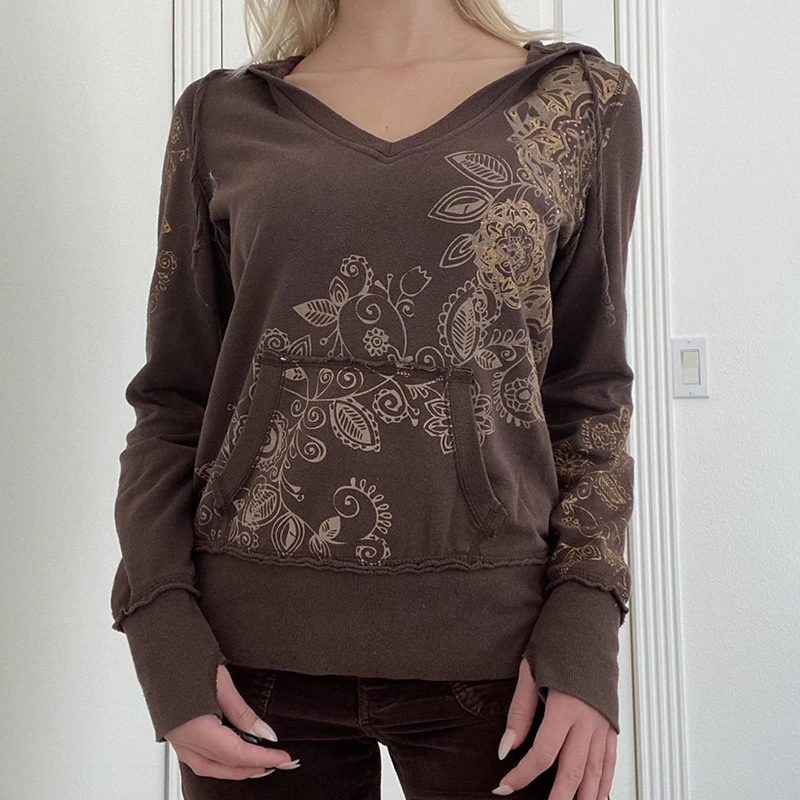WeiYao Vintage Floral Print Brown Hoodies Women V Neck Lantern Sleeve Autumn Sweatshirts Fairycore Black Hooded Pullovers 
WeiYao Vintage Floral Print Brown Hoodies Women V Neck Lantern Sleeve Autumn Sweatshirts Fairycore Black Hooded Pullovers