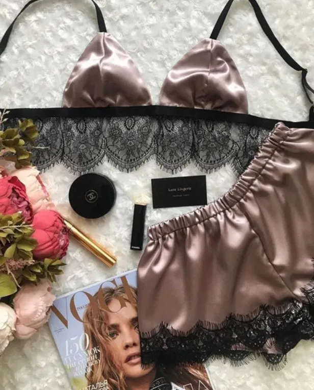 STAR0108 Women Sexy Sleepwear Strap Lingerie Sleeveless Bra and Shorts Set Sleepwear Pajamas Exotic Apparel
STAR0108 Women Sexy Sleepwear Strap Lingerie Sleeveless Bra and Shorts Set Sleepwear Pajamas Exotic Apparel