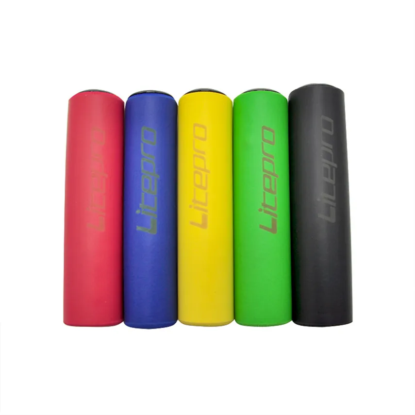Litepro Mountain Bike Road Bicycle 412 Silicone Grip Cover Folding Bike Shock Absorbing Silicone Super Sponge Non-slip Grip
Litepro Mountain Bike Road Bicycle 412 Silicone Grip Cover Folding Bike Shock Absorbing Silicone Super Sponge Non-slip Grip