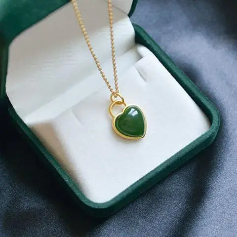 Natural Hetian Jade Green Jade Love Pendant S925 Sterling Silver round Jade Necklace Classical Simplicity Gift for Mother
Natural Hetian Jade Green Jade Love Pendant S925 Sterling Silver round Jade Necklace Classical Simplicity Gift for Mother