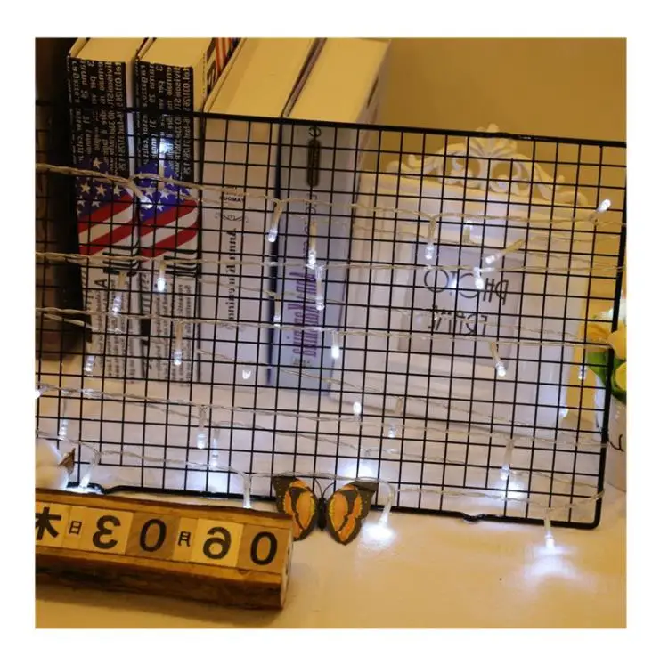 1m 10led Decorative lights battery boxes light strings are arranged in indoor rooms
1m 10led Decorative lights battery boxes light strings are arranged in indoor rooms