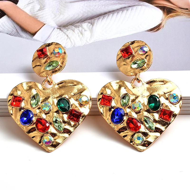 New Gold Heart-Shaped Colorful Rhinestone Drop Earrings High-Quality Fashion Crystal Jewelry Accessories For Women Wholesale
New Gold Heart-Shaped Colorful Rhinestone Drop Earrings High-Quality Fashion Crystal Jewelry Accessories For Women Wholesale