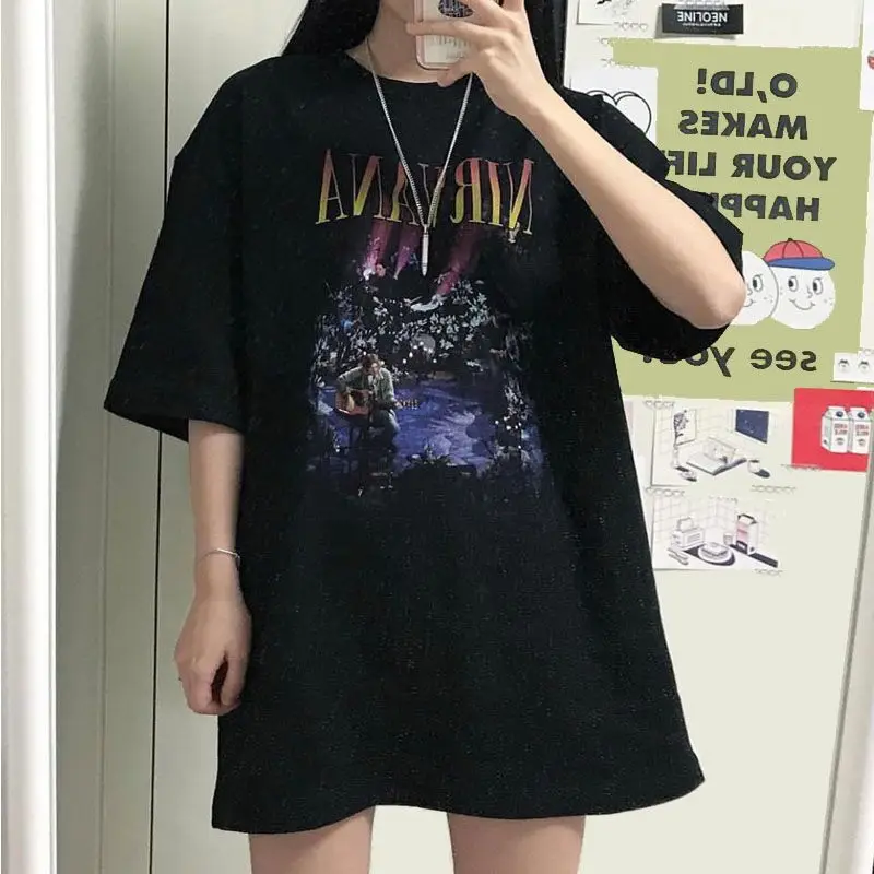 Super Chic vintage black ROCK graphic tees women oversized graphic t shirts vintage women summer tops new tee tshirt new 2021
Super Chic vintage black ROCK graphic tees women oversized graphic t shirts vintage women summer tops new tee tshirt new 2021