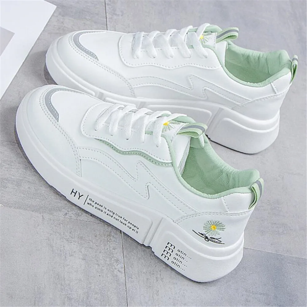 Little white shoes women new casual all-match women's shoes student thick bottom shoes women platform sneakers women shoes
Little white shoes women new casual all-match women's shoes student thick bottom shoes women platform sneakers women shoes