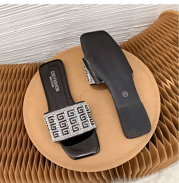 Women Bling Crystal Slippers Spring Summer Chaussures Beach Rome Style Retro Casual Shoes Outdoor Flat Heel Open Toe Slipper
Women Bling Crystal Slippers Spring Summer Chaussures Beach Rome Style Retro Casual Shoes Outdoor Flat Heel Open Toe Slipper