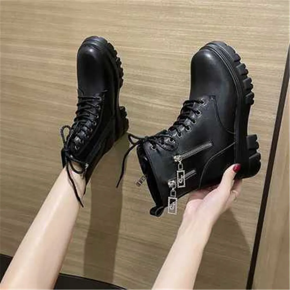 Women Lace Up Ankle Boots Fashion Autumn Winter Warm Leather Motorcycle Booties Female Non-Slip Waterproof Platform Shoes Black
Women Lace Up Ankle Boots Fashion Autumn Winter Warm Leather Motorcycle Booties Female Non-Slip Waterproof Platform Shoes Black
