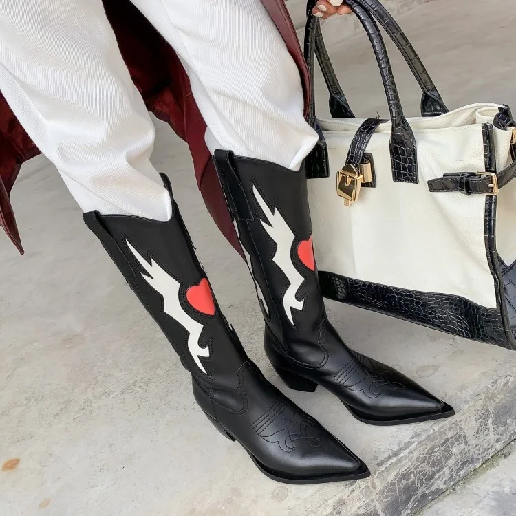 2021 autumn and winter thick heel pointed knee Knight boots women's high barrel handsome western boots
2021 autumn and winter thick heel pointed knee Knight boots women's high barrel handsome western boots