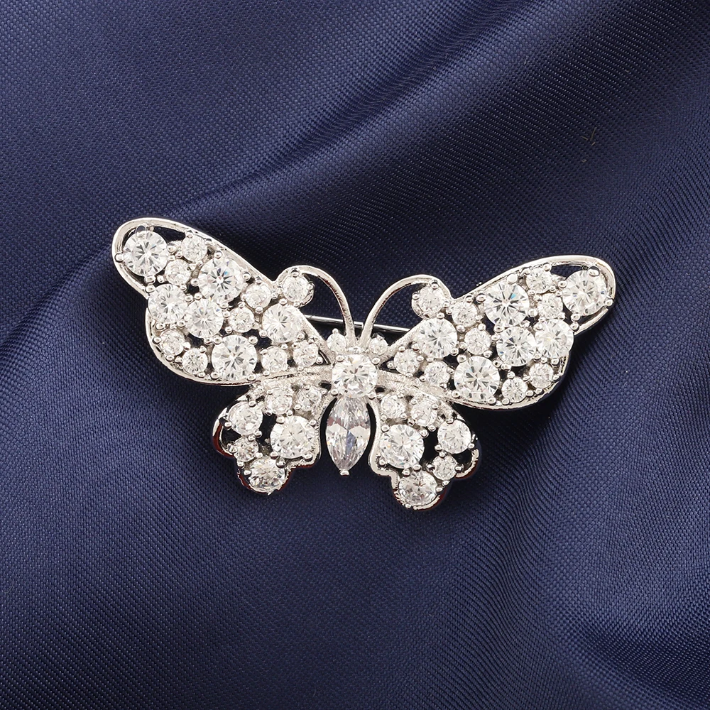White Butterfly Handmade Inlaid High Fashion Brooch, High Quality Zircon, Shiny and Exquisite Jewelry, Luxury Women's Brooch
White Butterfly Handmade Inlaid High Fashion Brooch, High Quality Zircon, Shiny and Exquisite Jewelry, Luxury Women's Brooch