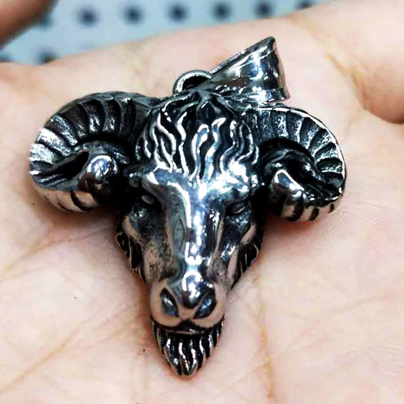 Fine Handmade Handmade Vintage 316L Stainless Steel Evil Satan Goat Head Demon Primate Men's Pendant Necklace
Fine Handmade Handmade Vintage 316L Stainless Steel Evil Satan Goat Head Demon Primate Men's Pendant Necklace