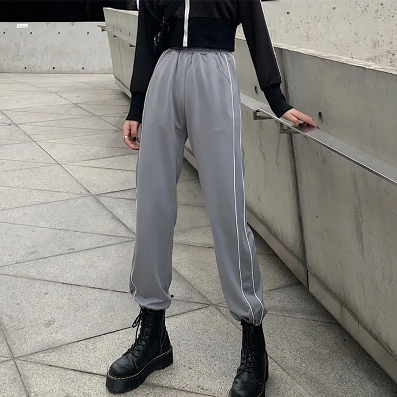 Women Harajuku BF Style Sweatpants 2021 Summer Fashion Loose Hip Hop Sports Pants Elastic Waist Casual Jogger Trousers
Women Harajuku BF Style Sweatpants 2021 Summer Fashion Loose Hip Hop Sports Pants Elastic Waist Casual Jogger Trousers