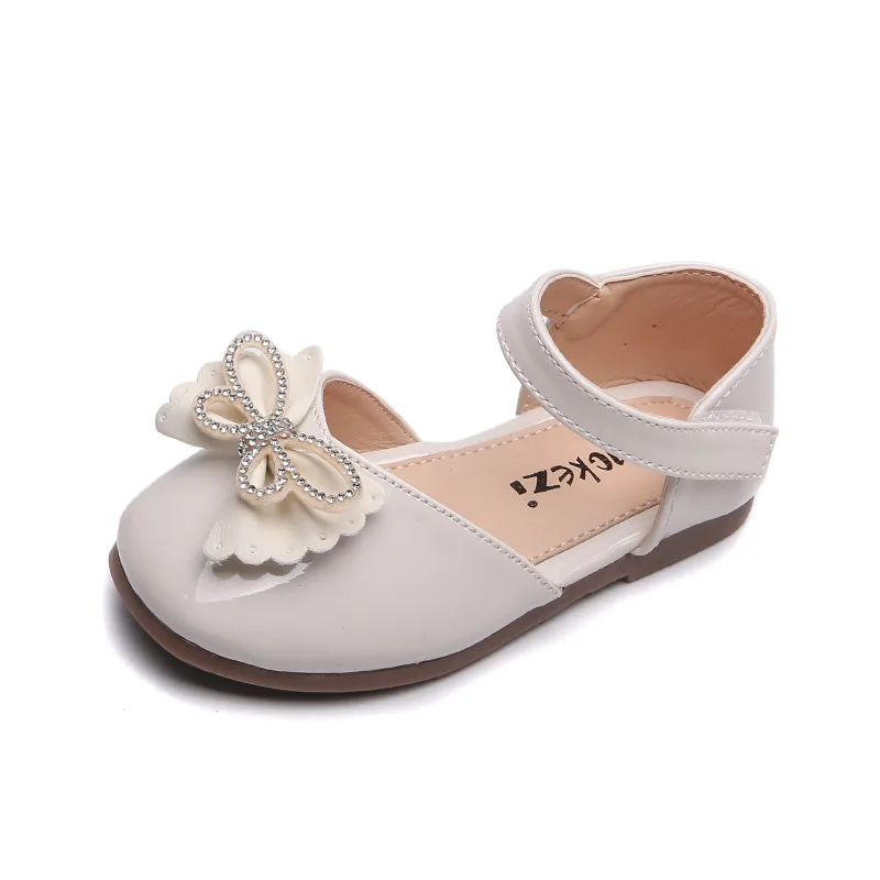 2020 Girl Baby Shoes Sweet Soft Bottom Non-slip Princess Shoes Rhinestone Bow Girl Summer Sandals
2020 Girl Baby Shoes Sweet Soft Bottom Non-slip Princess Shoes Rhinestone Bow Girl Summer Sandals