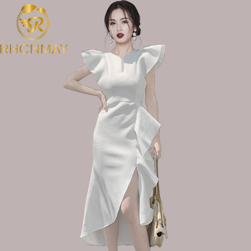 2021 New Summer Women Fashion V Neck White Ruffles Club Irregular Dress Sexy Sleeveless Midi Length Celebrity Runway Dress
2021 New Summer Women Fashion V Neck White Ruffles Club Irregular Dress Sexy Sleeveless Midi Length Celebrity Runway Dress