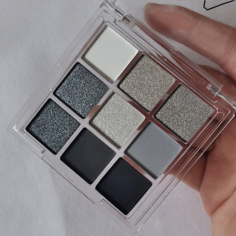 Eye Shadows Palette Waterproof Nine Grid Dark Style Eye Pigments Cosmetics Beauty Smoky Makeup Eyeshadow Pearlescent Matte Gray
Eye Shadows Palette Waterproof Nine Grid Dark Style Eye Pigments Cosmetics Beauty Smoky Makeup Eyeshadow Pearlescent Matte Gray