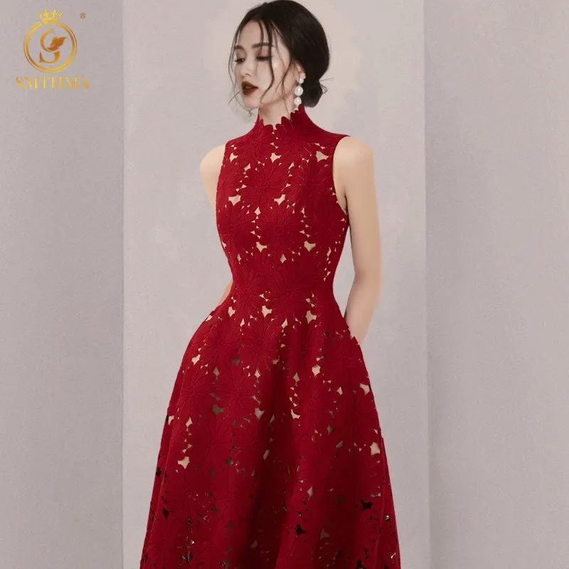 SMTHMA New Arrival Ladies Lace Hollow Out Jacquard Sleeveless Dress Women's Stand Collar High-Quality Luxury Runway Dress
SMTHMA New Arrival Ladies Lace Hollow Out Jacquard Sleeveless Dress Women's Stand Collar High-Quality Luxury Runway Dress
