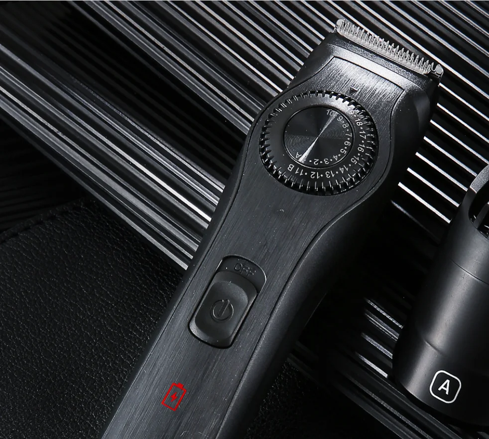 VGR V-028B Professional trimmer for men electric shaver for men Nose trimmer Fast Charging Electric Hair Clipper
VGR V-028B Professional trimmer for men electric shaver for men Nose trimmer Fast Charging Electric Hair Clipper