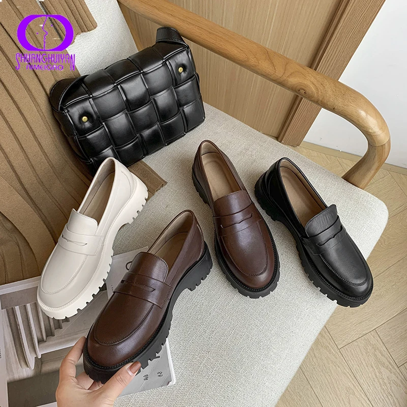 Genuine Leather Shoes Women Cowhide Fashion British Style 2021 College Style Moccasin Shoes Round Toe Thick-soled Casual Loafers
Genuine Leather Shoes Women Cowhide Fashion British Style 2021 College Style Moccasin Shoes Round Toe Thick-soled Casual Loafers