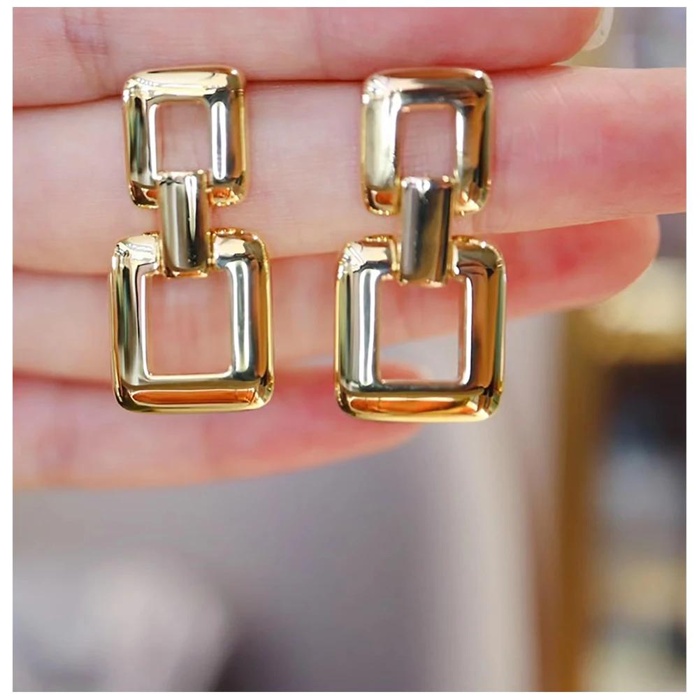 18k Earrings Euramerican Temperament Advanced Feeling Exaggerated Fashion Retro Style Atmosphere Luxury Earrings Female Earrings
18k Earrings Euramerican Temperament Advanced Feeling Exaggerated Fashion Retro Style Atmosphere Luxury Earrings Female Earrings