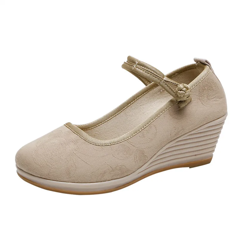 2021 New Beijing Cloth Shoes Song Clothing Wedge Sandals National Style National Disk Buckle Literary Women's Shoes Single Shoe
2021 New Beijing Cloth Shoes Song Clothing Wedge Sandals National Style National Disk Buckle Literary Women's Shoes Single Shoe