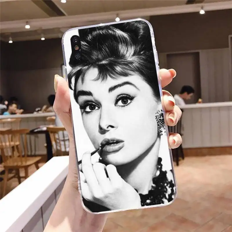 Audrey Hepburn Soft Cover Phone Case Transparent Case For Iphone 6 6s 7 8 Plus XR X XS XSmax 11 12 Pro Mini Max
Audrey Hepburn Soft Cover Phone Case Transparent Case For Iphone 6 6s 7 8 Plus XR X XS XSmax 11 12 Pro Mini Max