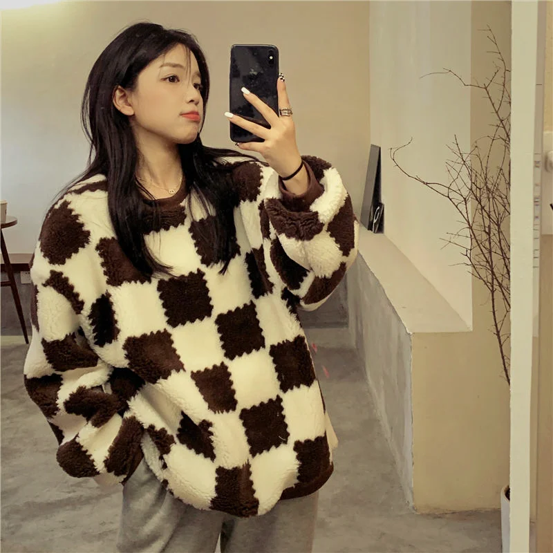 3XL Checkerboard Plush Blouse Harajuku Autumn Winter Tops for Women Fall Thick Hoodies Oversize Streetwear Loose Pullover Woman
3XL Checkerboard Plush Blouse Harajuku Autumn Winter Tops for Women Fall Thick Hoodies Oversize Streetwear Loose Pullover Woman