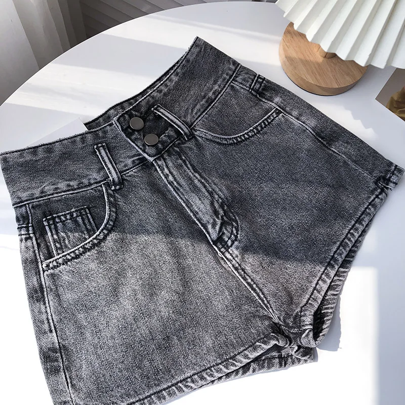 Two-button high-waist split jeans women's spring Korean version of all-match loose and thin smoky gray A-line wide-leg shorts
Two-button high-waist split jeans women's spring Korean version of all-match loose and thin smoky gray A-line wide-leg shorts