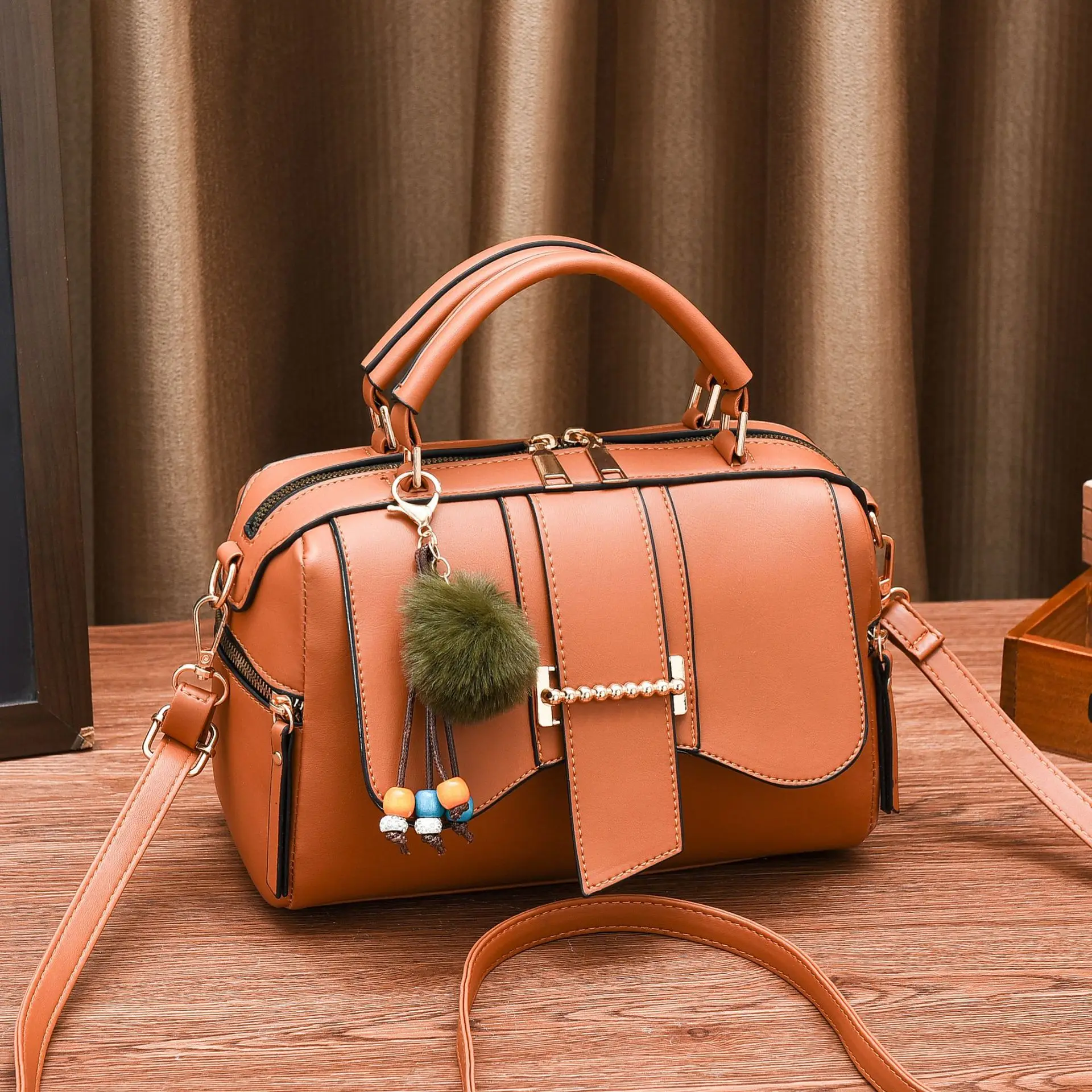 Handbag Women's Bag Spring 2020 New Women's Shoulder Bag Women Diagonal Large Bag
Handbag Women's Bag Spring 2020 New Women's Shoulder Bag Women Diagonal Large Bag