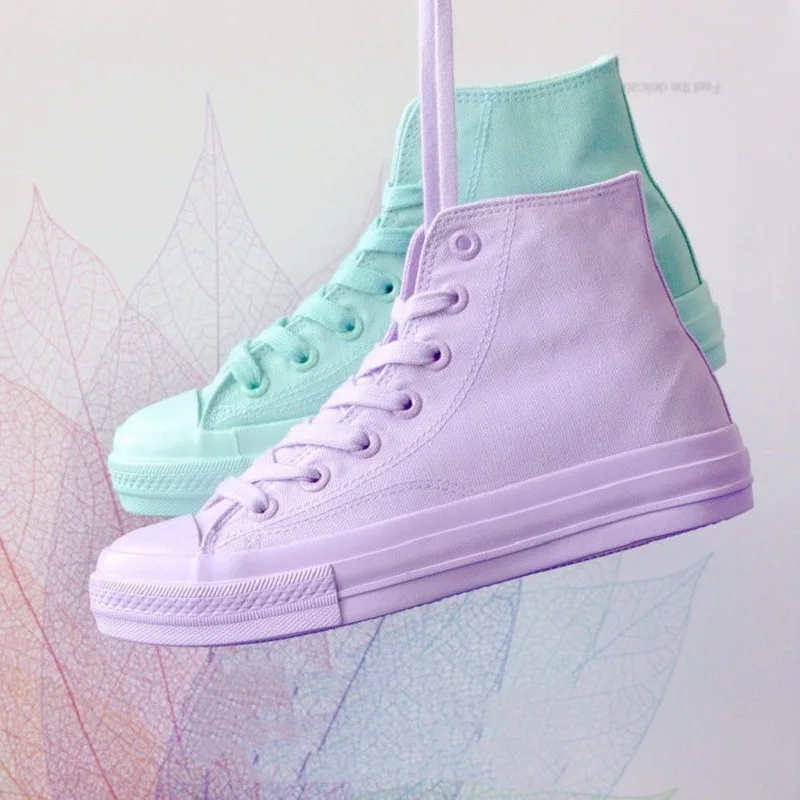 Purple girl Yuanyang matching color canvas shoes Korean version of students foreign style board shoes spring and autumn high-top
Purple girl Yuanyang matching color canvas shoes Korean version of students foreign style board shoes spring and autumn high-top