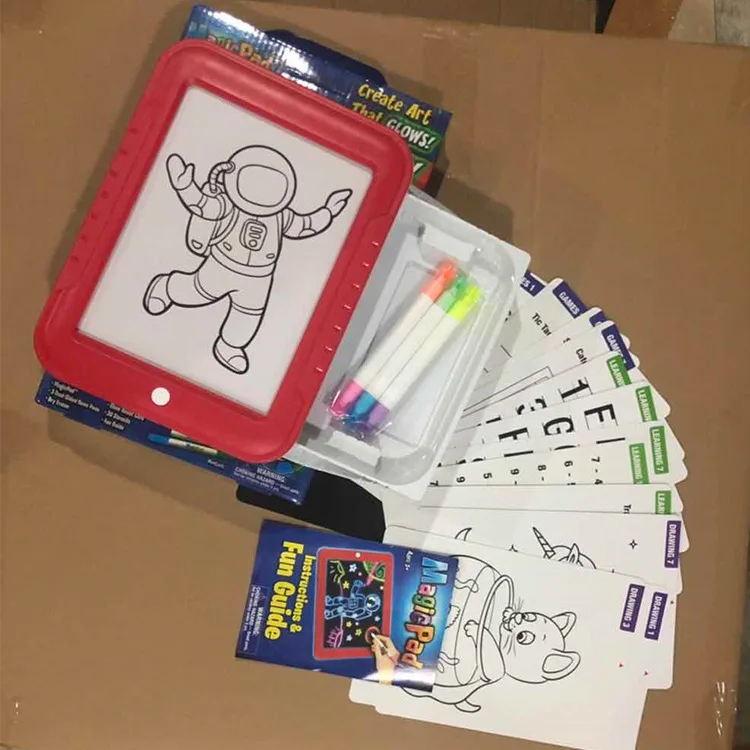 3D Magic Drawing Pad LED Light Luminous Board Intellectual Developmen Kids Educational Toys for Children Painting Learning Tools
3D Magic Drawing Pad LED Light Luminous Board Intellectual Developmen Kids Educational Toys for Children Painting Learning Tools