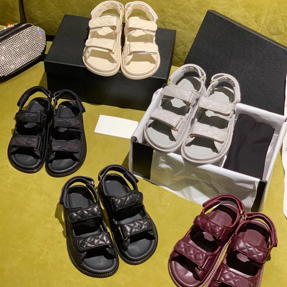 Hot Sale Women's Genuine Leather Shoes Designer Luxury Fashion Sandals summer versatile style Luxury brand C
Hot Sale Women's Genuine Leather Shoes Designer Luxury Fashion Sandals summer versatile style Luxury brand C