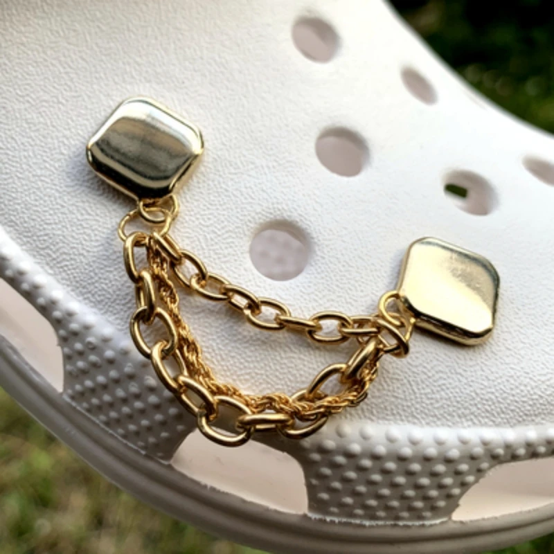 Vintage Punk Charms for Crocs DIY Quality Colorful Chain Shoe Charms for Crocs Luxury Rhinestone Clogs Shoes Buckle Hot Sale
Vintage Punk Charms for Crocs DIY Quality Colorful Chain Shoe Charms for Crocs Luxury Rhinestone Clogs Shoes Buckle Hot Sale